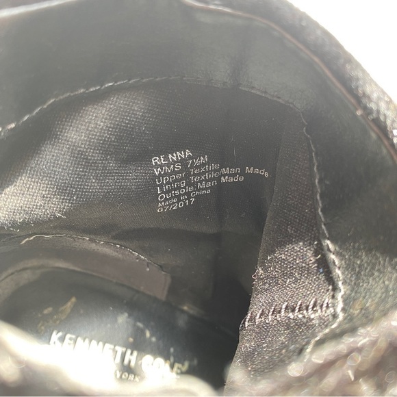 Black Velvet Kenneth Cole ankle boots size 7.5 - Picture 7 of 8